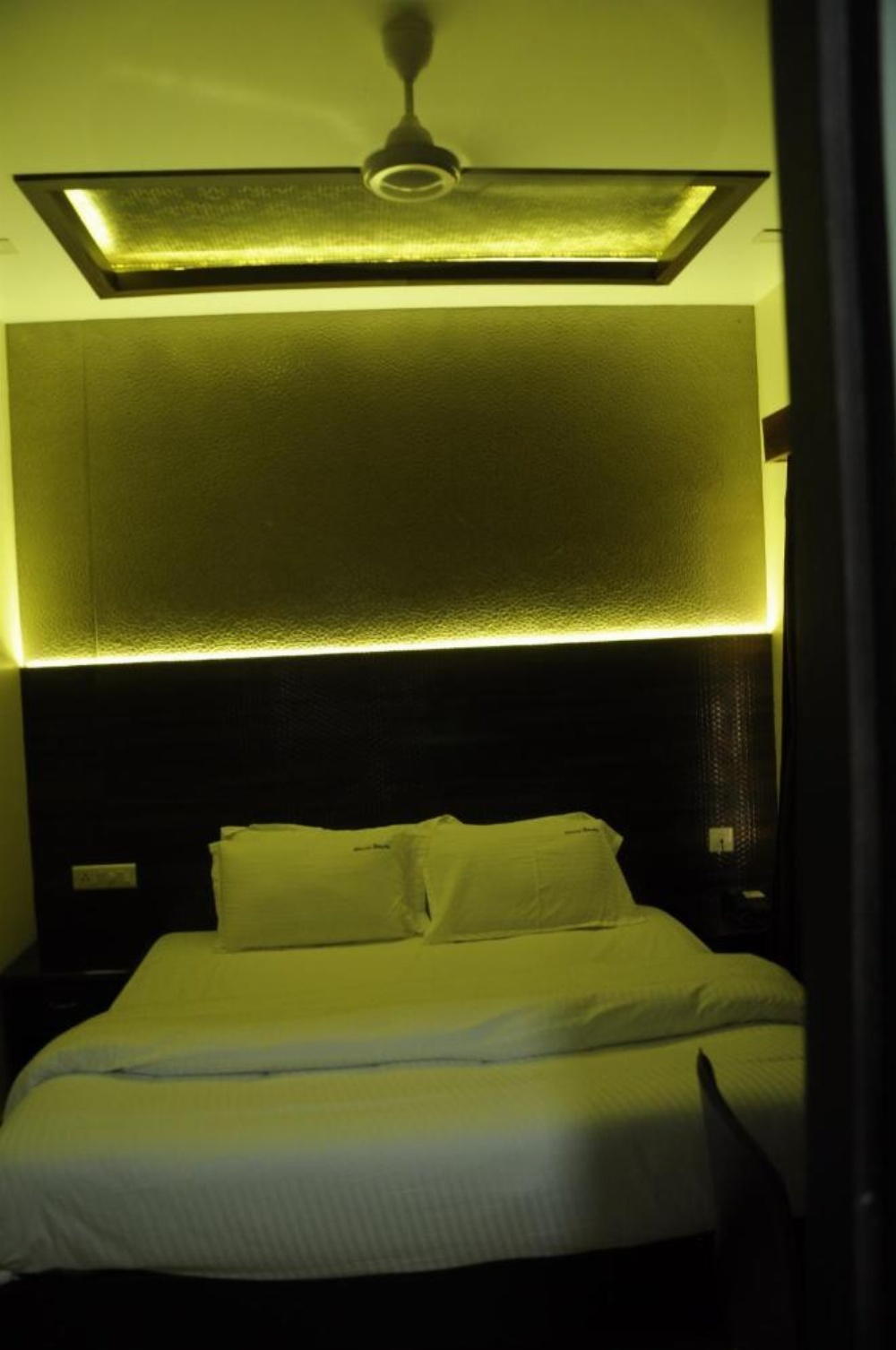 Room image 5