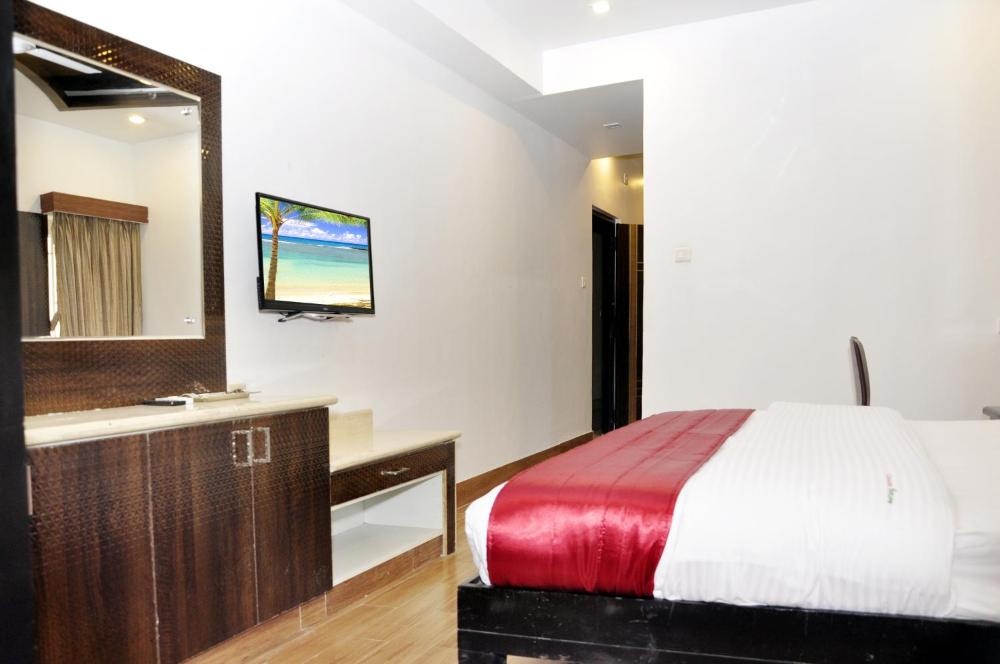 Room image 5