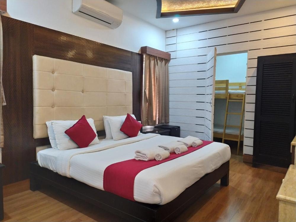 Room image 2
